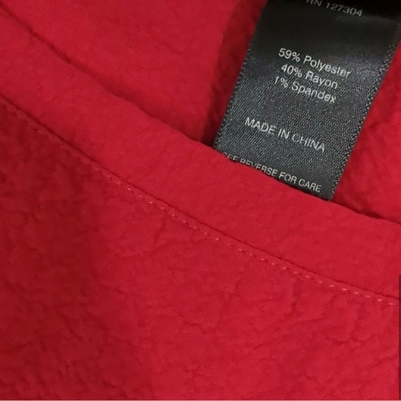 Stylish 3/4 Sleeve Top with Zipper Accents - Picture 7 of 9